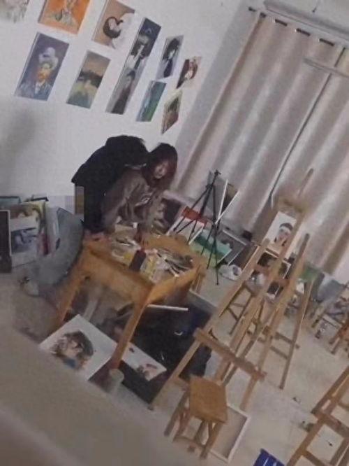 吃瓜视频最全观看画室,最全观看画室，揭秘娱乐圈幕后故事