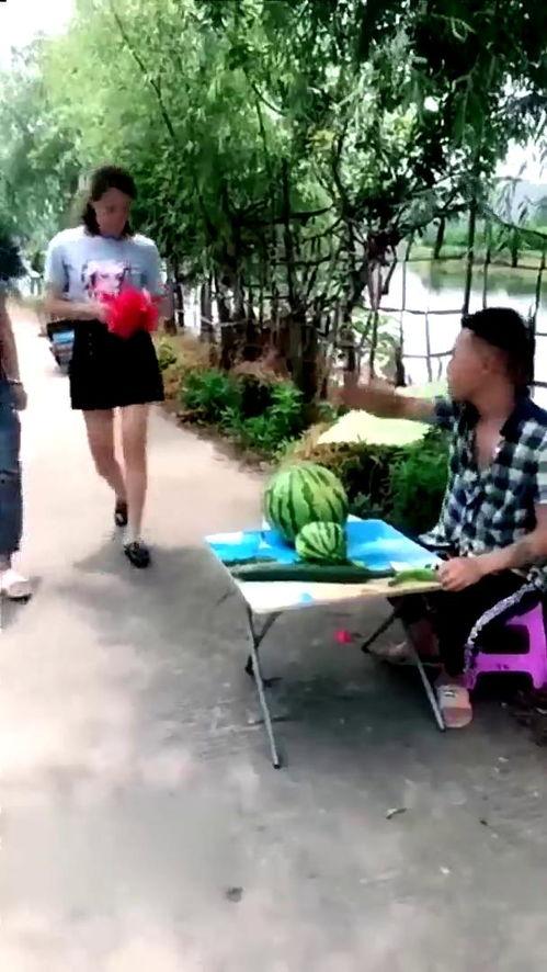 石家庄公园吃瓜事件视频,一场引发热议的街头冲突